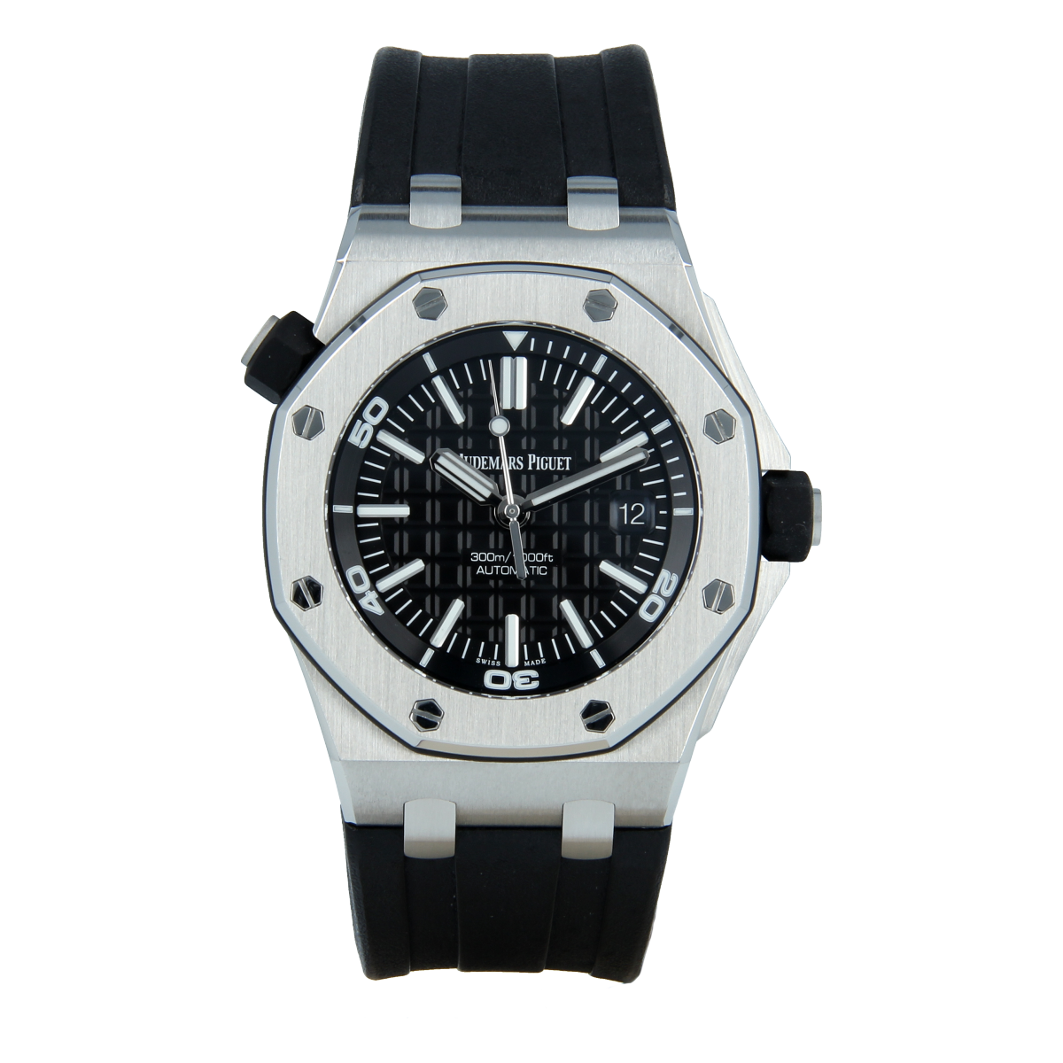 Audemars Piguet Royal Oak Offshore Diver 15710ST | Buy pre-owned Audemars Piguet watches